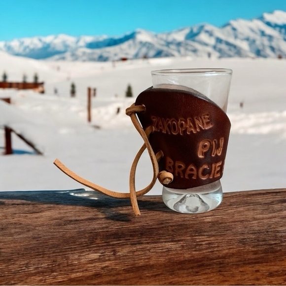 Zakopane Leather Wrapped Shot Glass Artisan Souvenir from Poland Souvenir Glass - Picture 1 of 4